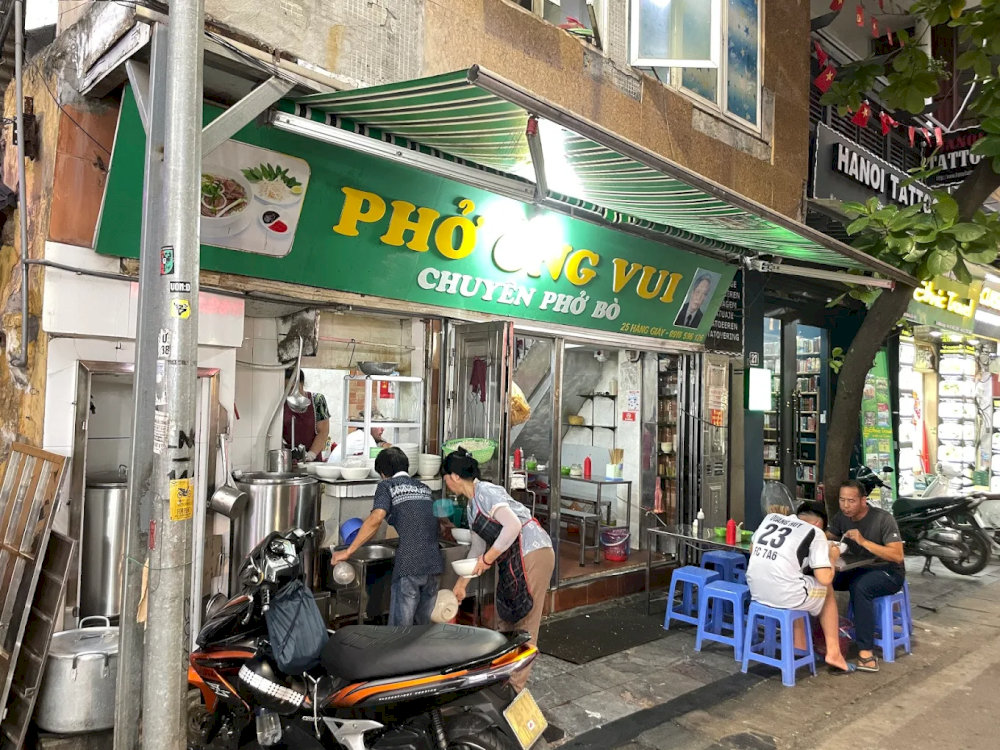 Quán phở Ông Vui